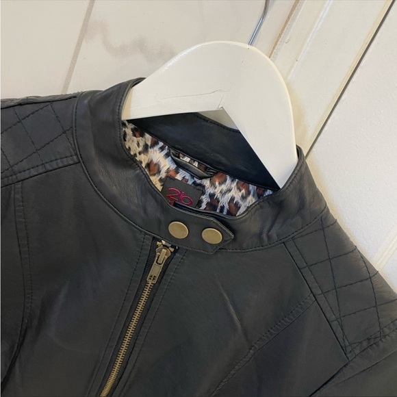 B2B Faux Leather Jacket - Picture 2 of 8